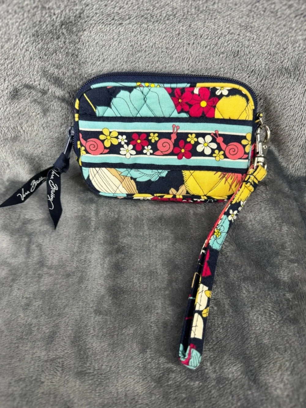 Vera Bradley Happy Snails All Around Wristlet Zip Strap Navy Yellow Pink Blue
